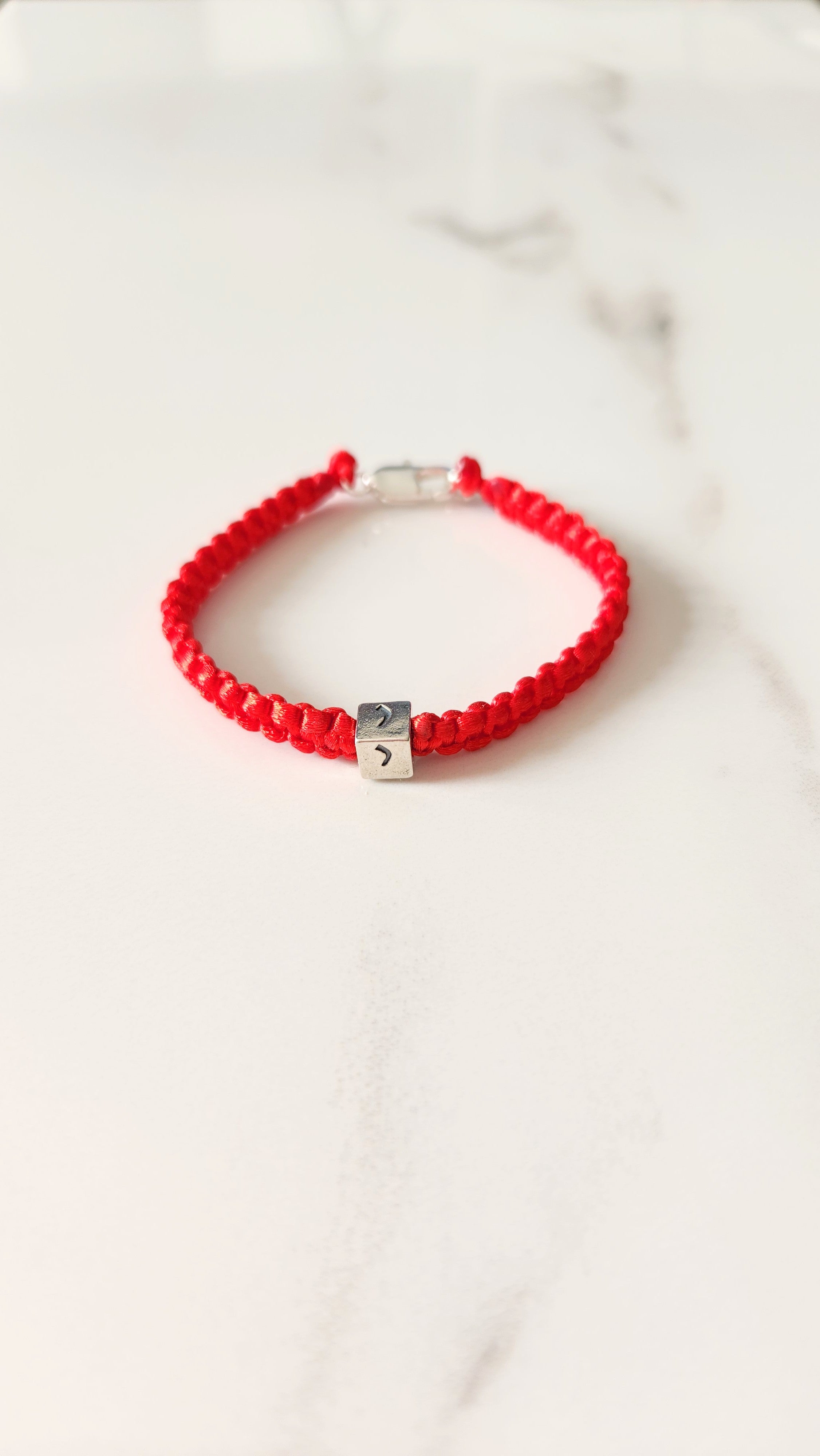 Divinidad Cordon Rojo